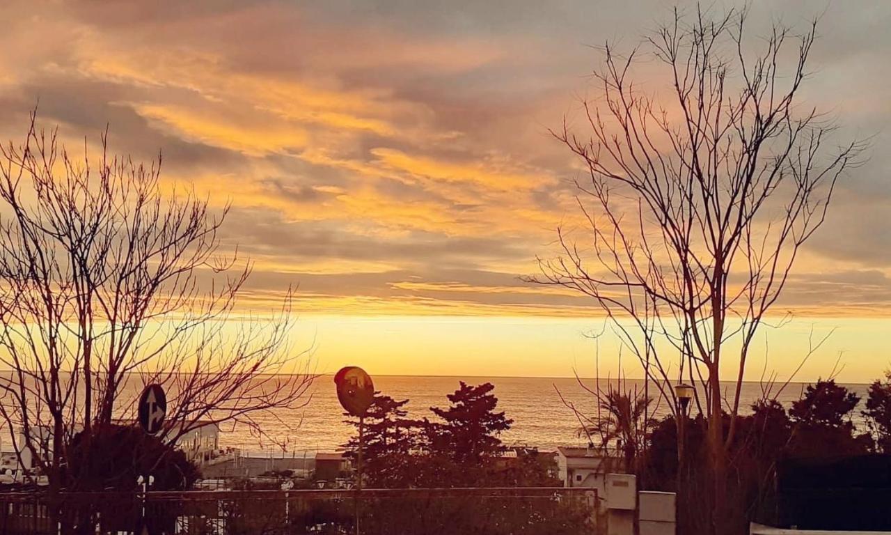 A Due Passi dal Mare B&B Scalea Esterno foto
